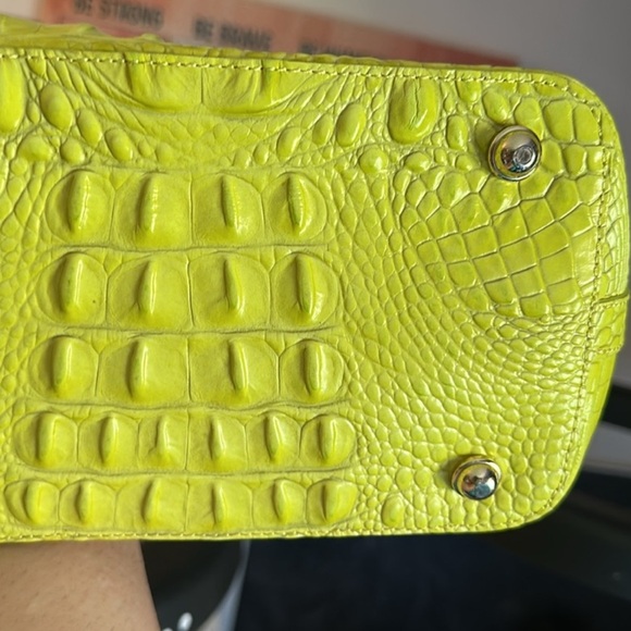 Brahmin “ Lemongrass” Crocodile Embossed Satchel with Metallic Hardware NWOT - Picture 7 of 10